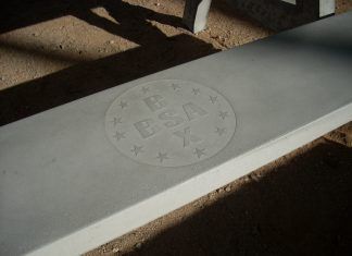 Asiento mesa hormigón lisa