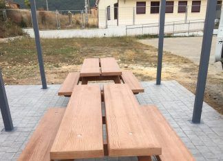 Mesa Picnic de hormigón imitación madera