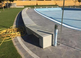 Bancos de hormigon en piscinas