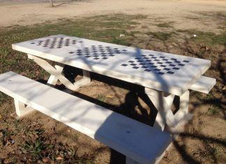 Mesa de ajedrez modelo picnic